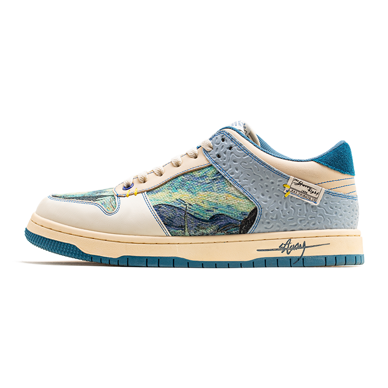 Van Gogh Sternennacht inspirierte Sneaker 